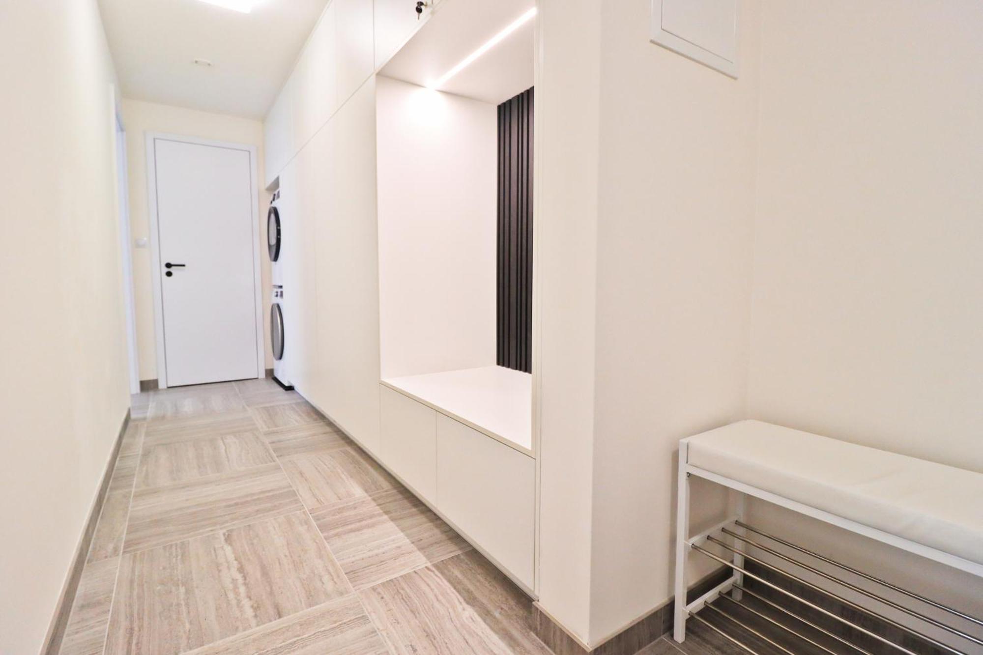 Sunny Apartment In Smichov, Prague 5 Exterior foto